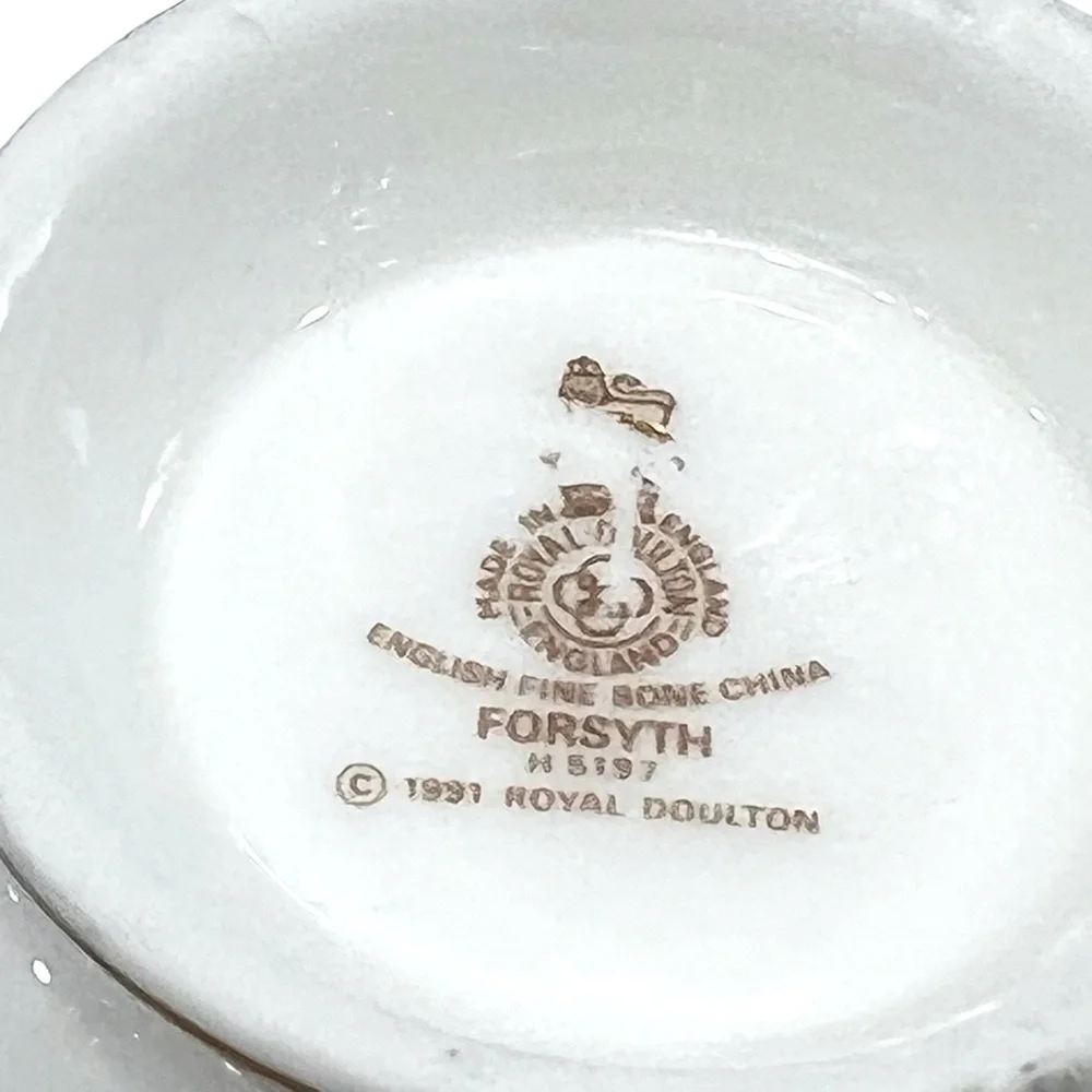 ROYAL DOULTON FORSYTH SET OF 3 FOOTED BONE CHINA CUPS & SAUCERS